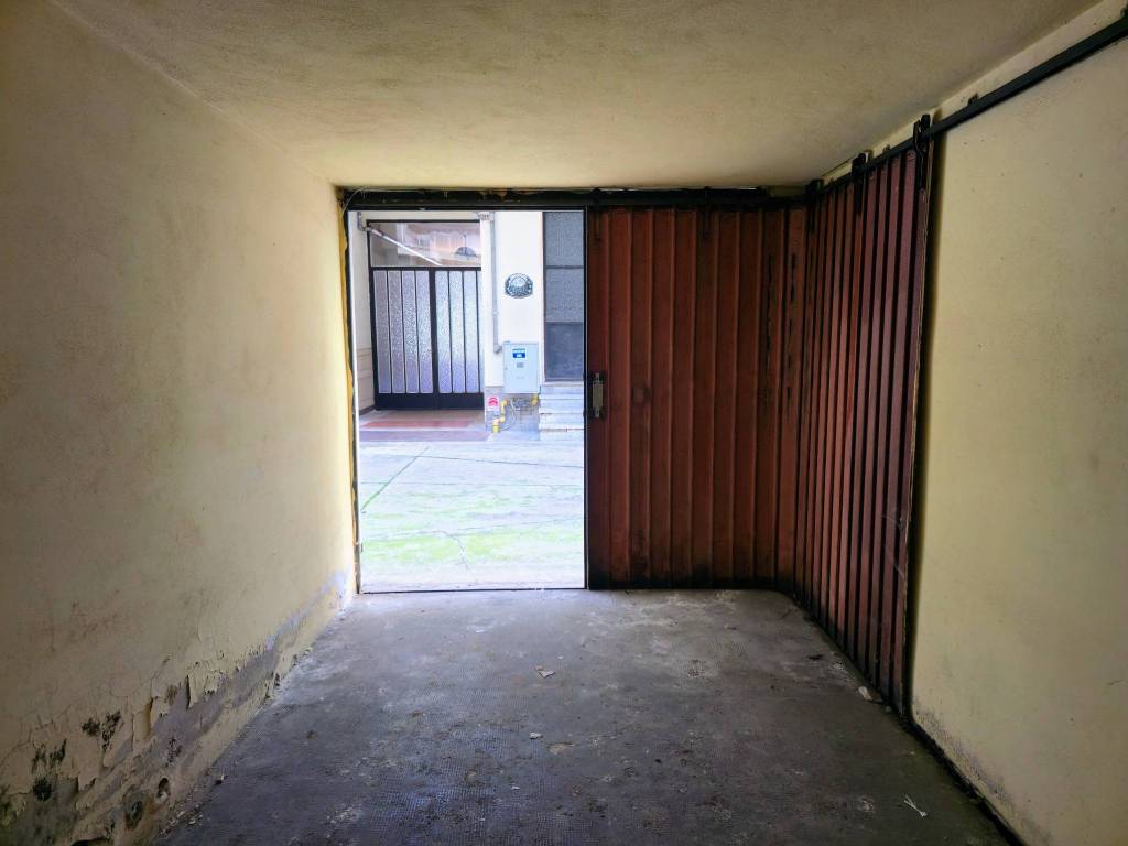 Box / garage a Alessandria in Via Napoli, 46 - Foto 2