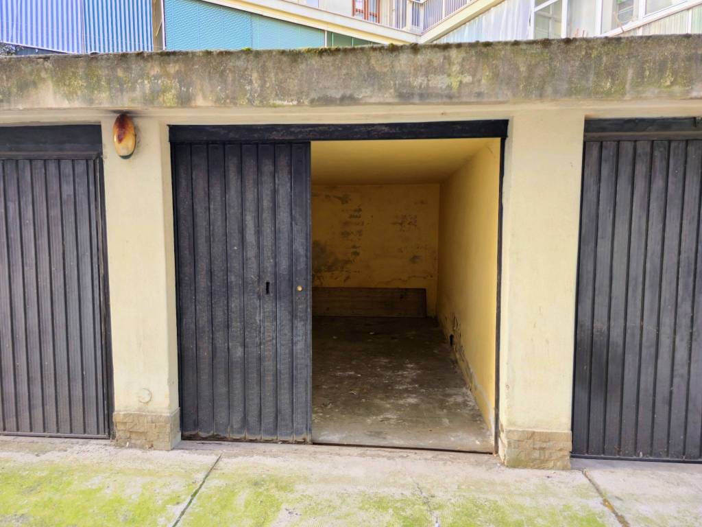 Box / garage a Alessandria in Via Napoli, 46 - Foto 3