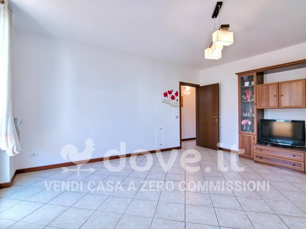 Appartamento a San martino in strada in Via Vittorio Emanuele, 77 - Foto 2