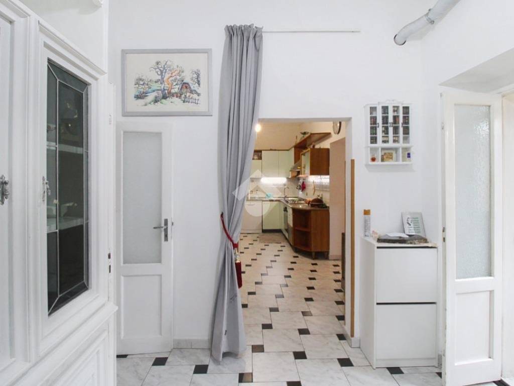 Appartamento a Livorno in Via Giuseppe Garibaldi, 234 - Foto 2