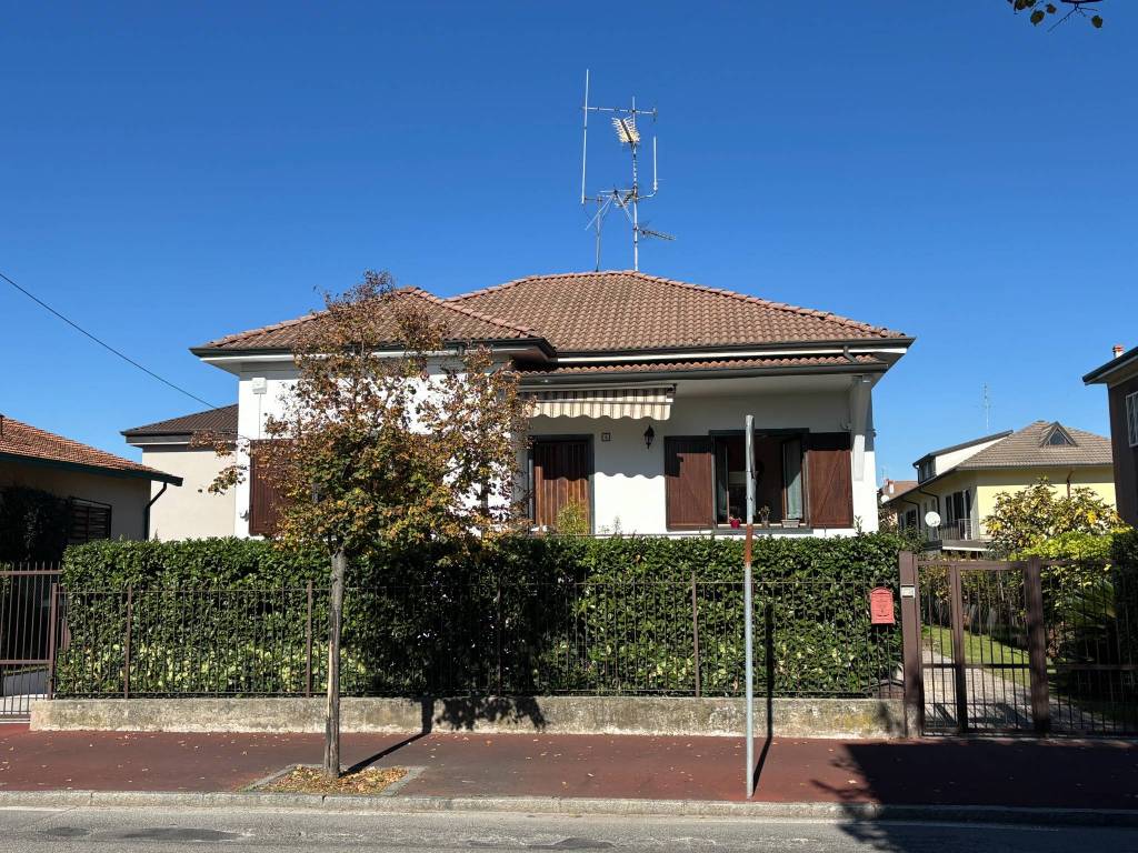 Villa a Cernusco sul naviglio in Via Amerigo Vespucci, 4 - Foto 4
