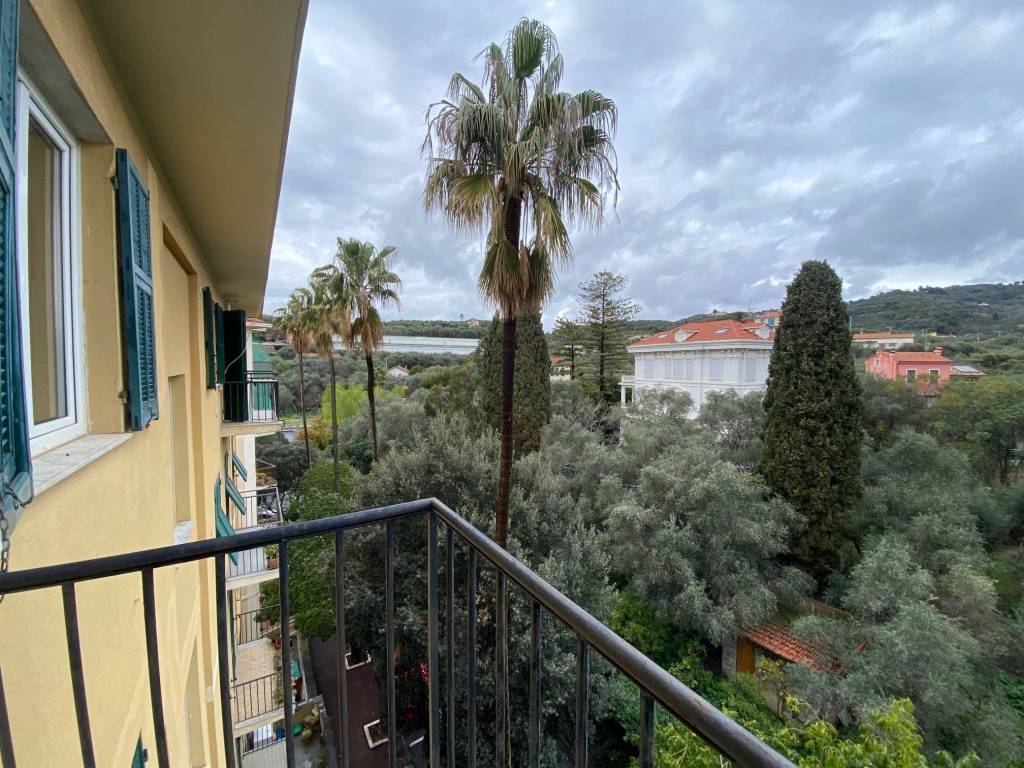 Appartamento a Imperia in Corso Theodore Roosevelt - Foto 5