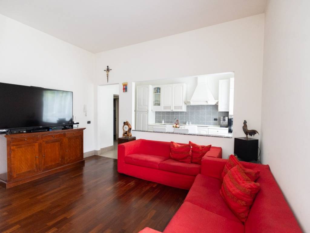 Attico / mansarda a Annone di brianza in Via Alessandro Manzoni - Foto 5