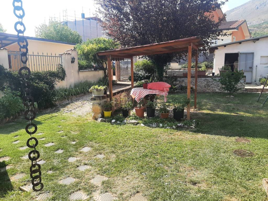 Villa a Avezzano - Foto 2