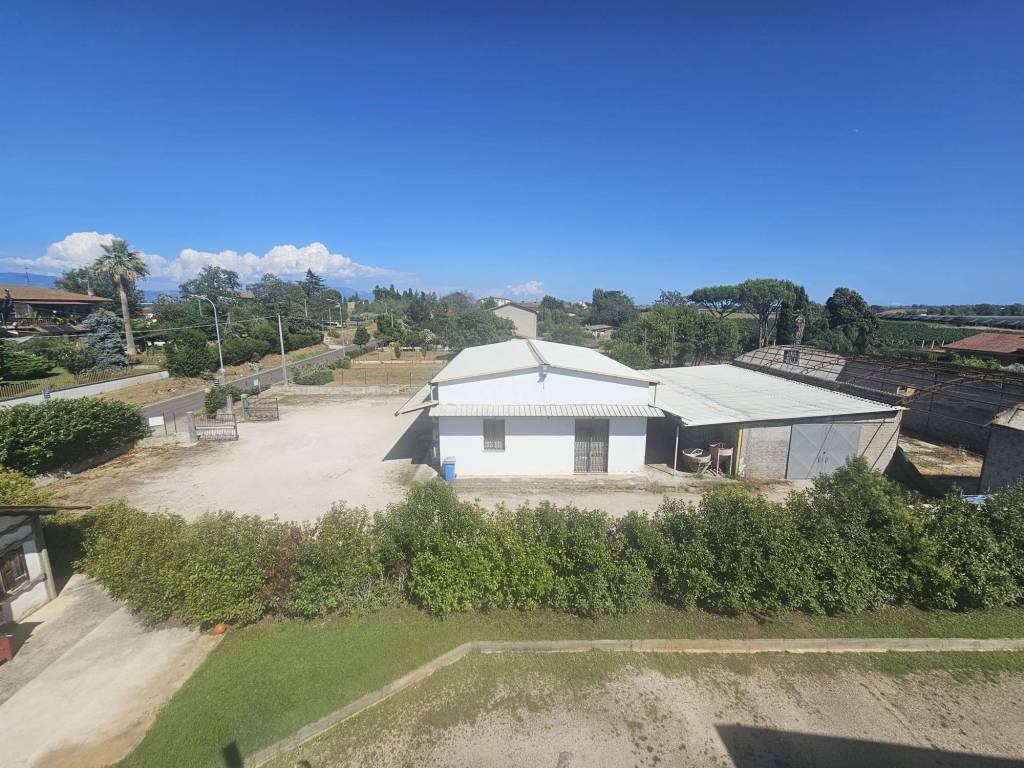 Villa a Latina in Via Le Ferriere - Foto 3