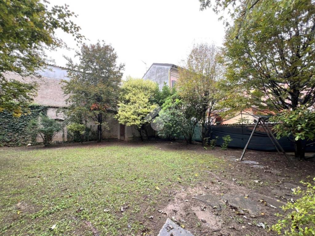 Casa indipendente a Casalromano in Via Amedeo Di Savoia, 17 - Foto 5