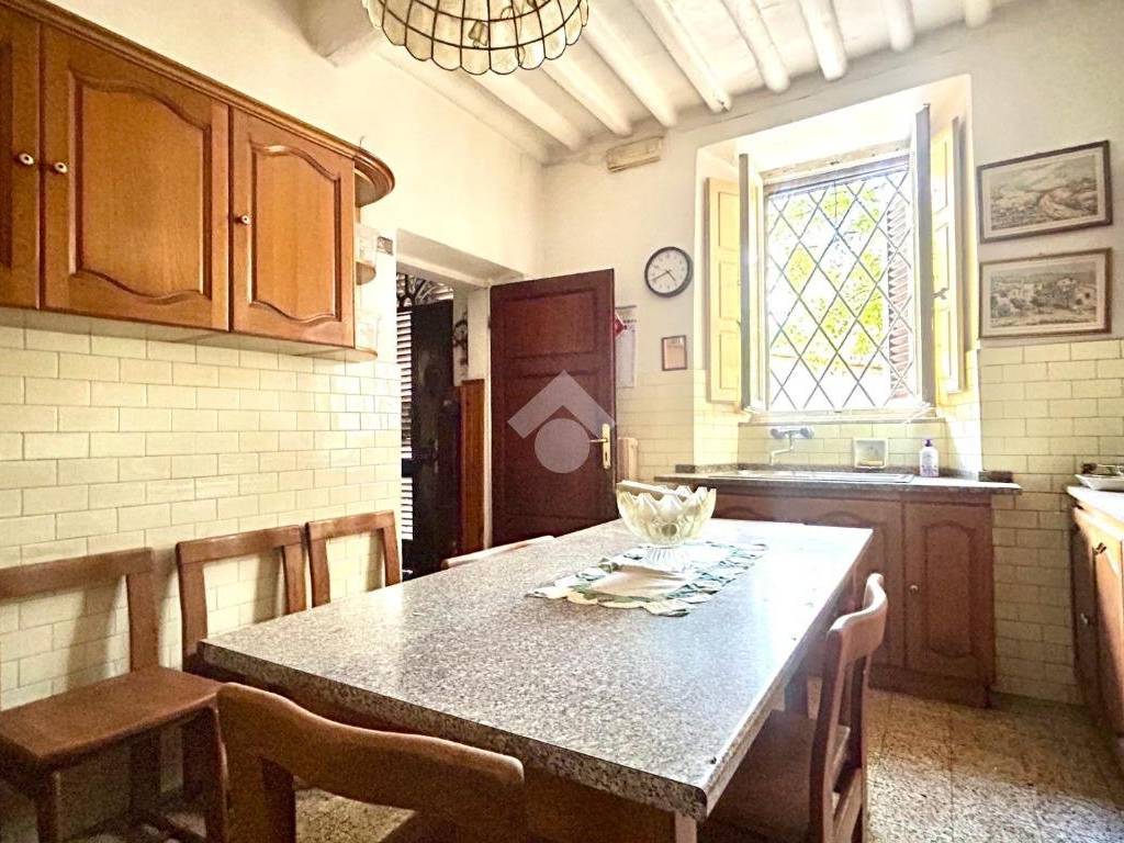 Casa indipendente a Pistoia in Via Iano e Vicatoli, 34 - Foto 4