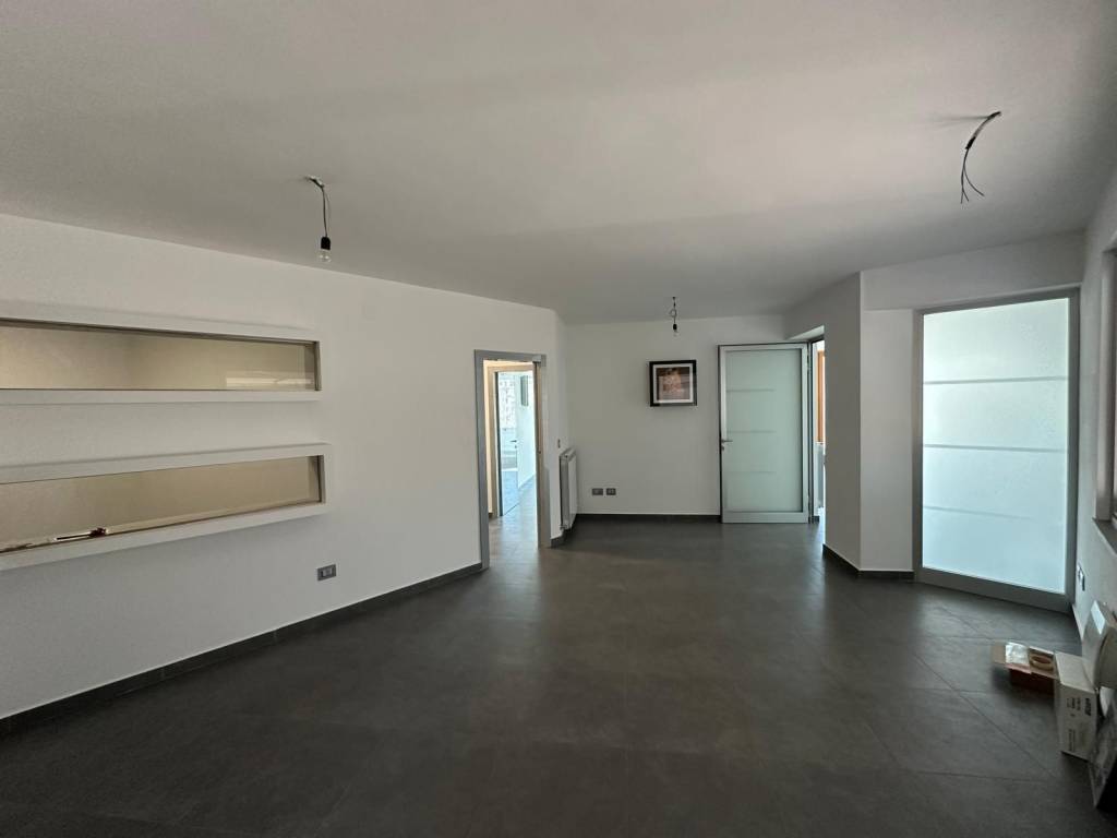 Appartamento a Cosenza in Viale Giacomo Mancini, 20 - Foto 3