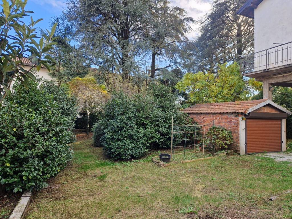 Villa a Induno olona in Via Bordone Paris, 29 - Foto 3