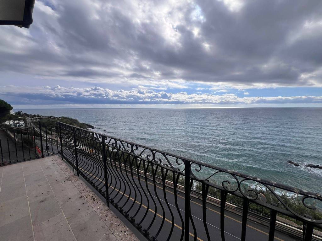 Appartamento a Sanremo in Corso Giuseppe Mazzini - Foto 3