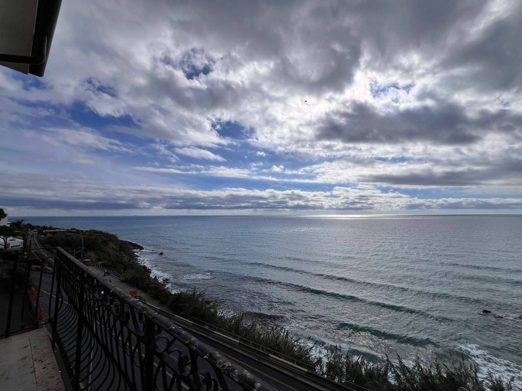 Appartamento a Sanremo in Corso Giuseppe Mazzini - Foto 5