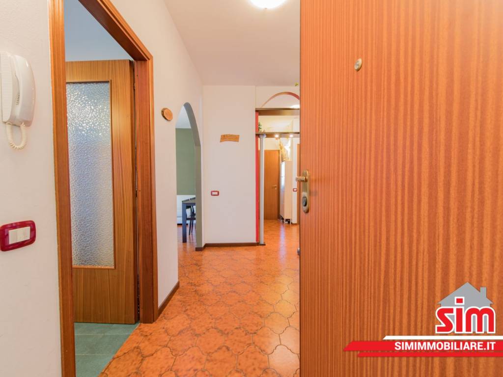 Appartamento a Cameri in Strada privata Oasi snc - Foto 4