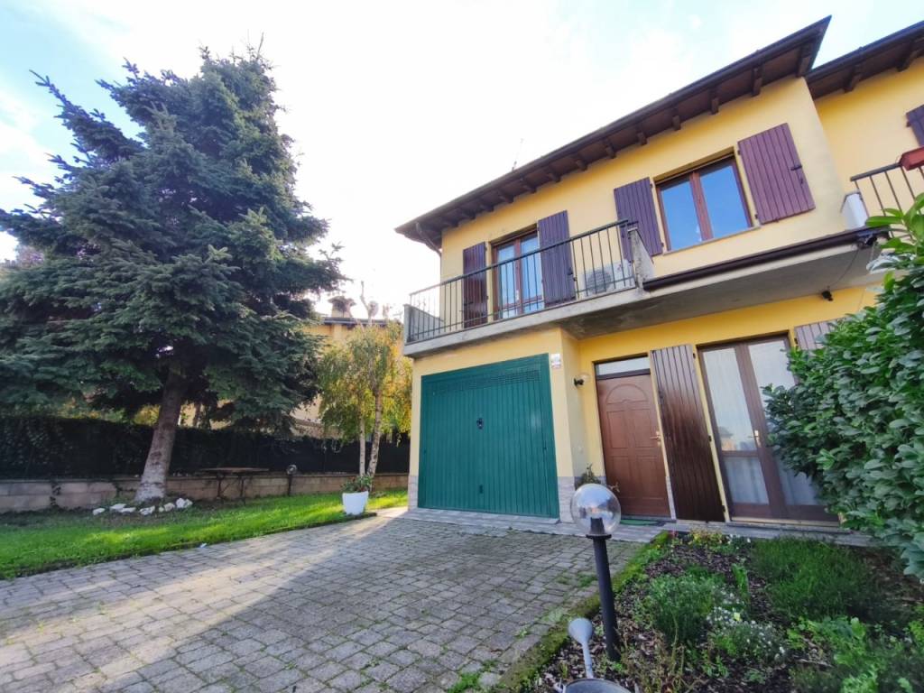 Villetta a schiera a Castelverde in Via Piave - Foto 2