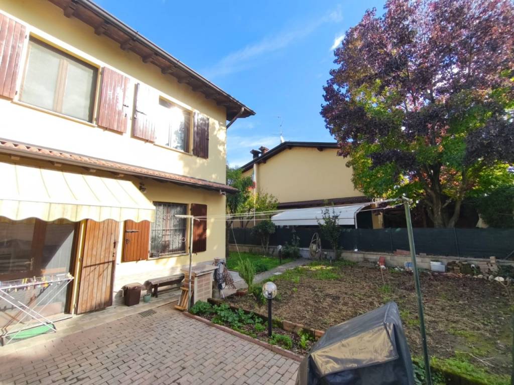 Villetta a schiera a Castelverde in Via Piave - Foto 4