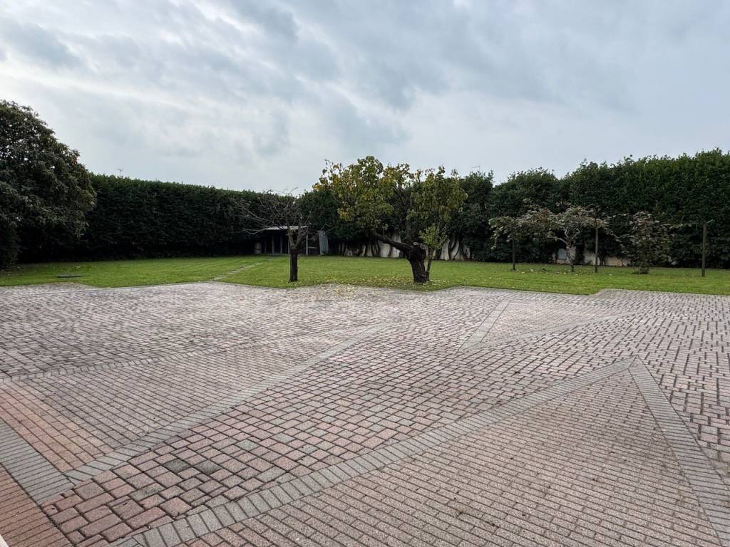 Villa a Bassano del grappa in Viale Venezia - Foto 2