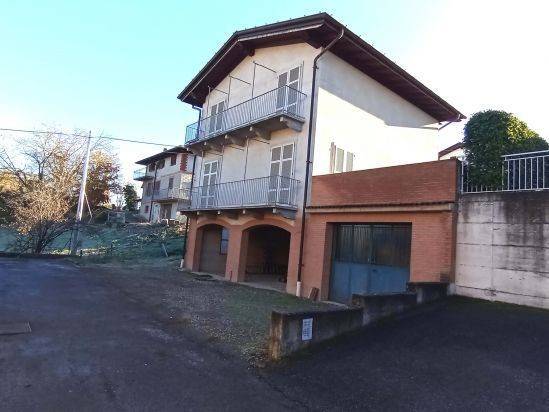 Villa a Pianello val tidone in Via XXV Aprile - Foto 2