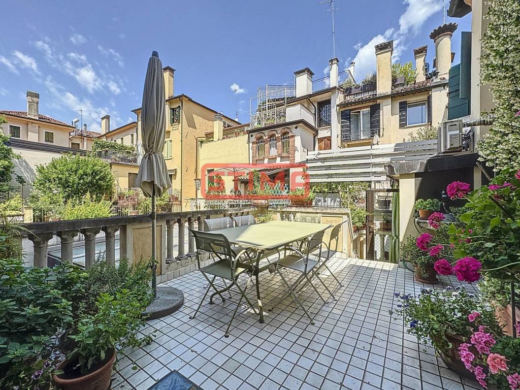 Palazzo / stabile a Treviso - Foto 3