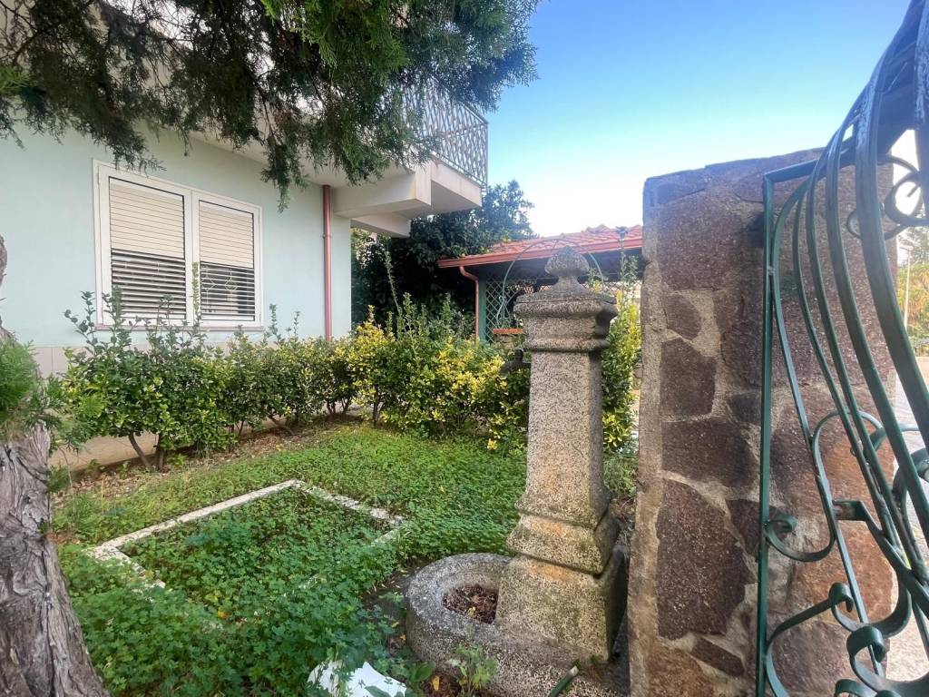 Villa a Maida in Via Giorgio Amendola, 36 - Foto 3