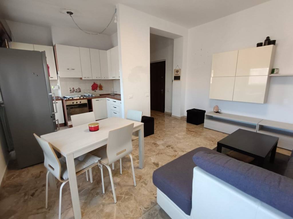 Appartamento a Cremona in Via Arcangelo Ghisleri, 57 - Foto 2