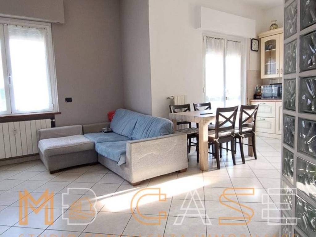 Appartamento a Borghetto santo spirito in Piazza Indipendenza - Foto 2