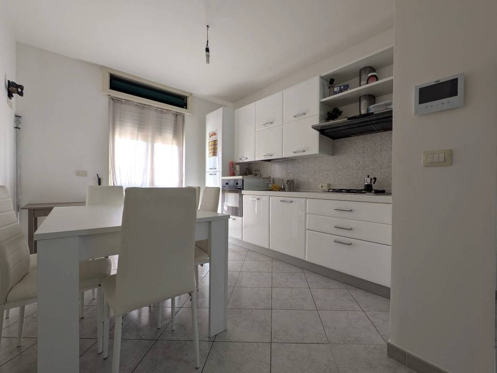 Appartamento a Surbo in Via Bari - Foto 4