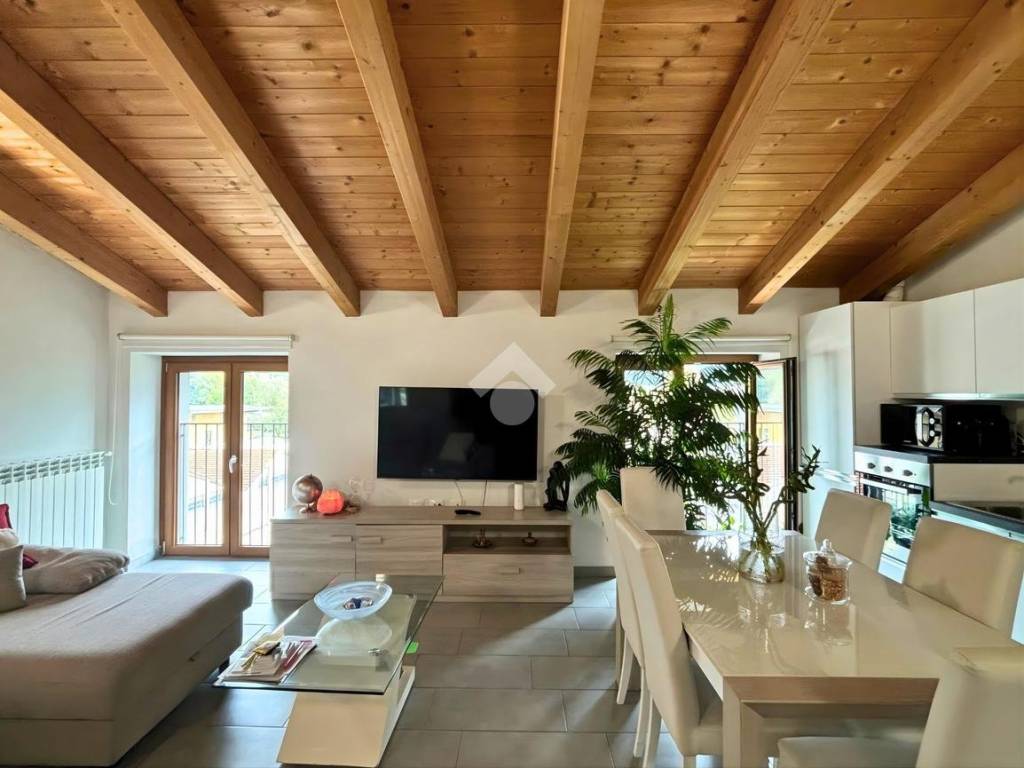 Appartamento a Piancogno in Via Vittorio Veneto, 36 - Foto 2