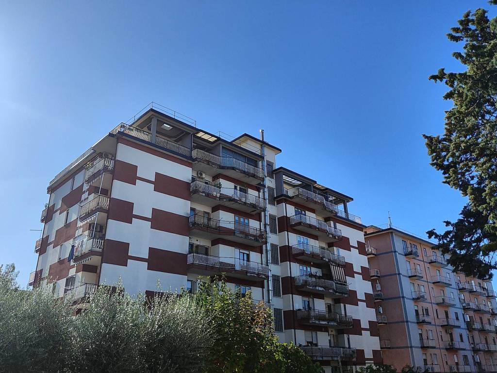 Attico / mansarda a Benevento in Via Giuseppe Piermarini - Foto 2