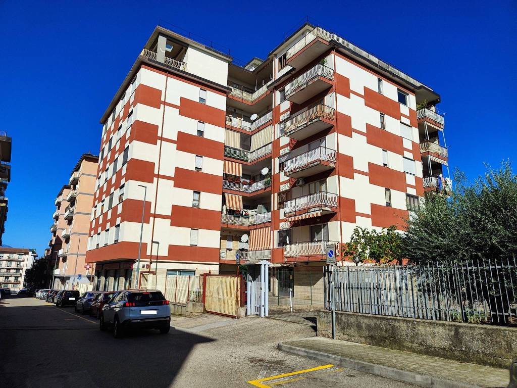 Attico / mansarda a Benevento in Via Giuseppe Piermarini - Foto 3