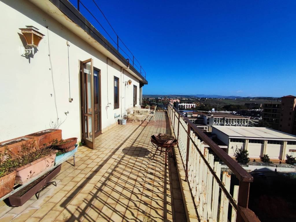 Attico / mansarda a Benevento in Via Giuseppe Piermarini - Foto 4