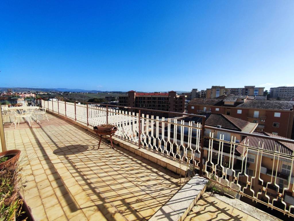 Attico / mansarda a Benevento in Via Giuseppe Piermarini - Foto 5