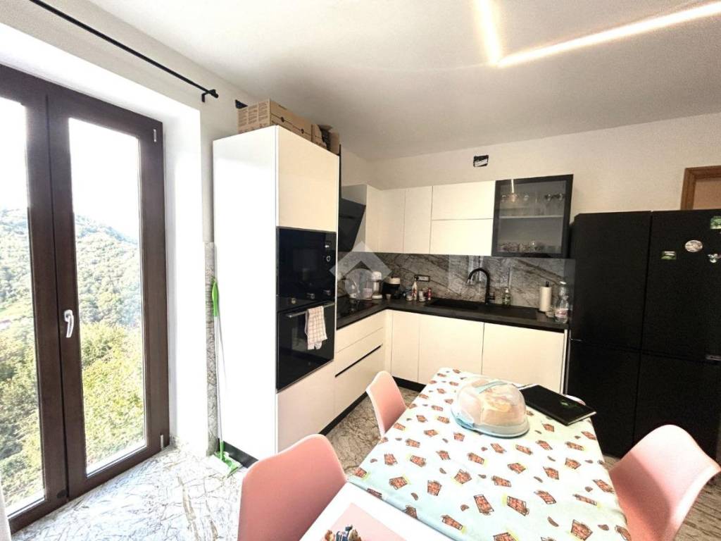 Appartamento a Serra riccò in Via Pernecco Superiore, 29 - Foto 2