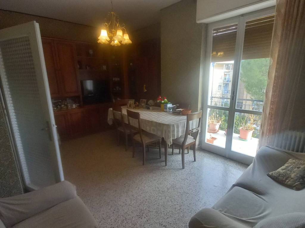 Appartamento a Ascoli piceno in Via Gaspare Spontini - Foto 3