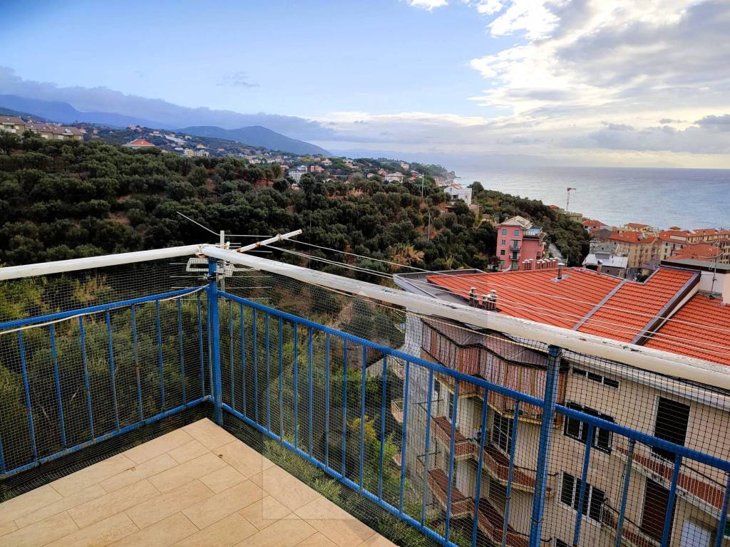 Appartamento a Celle ligure in Via Cassisi, 26 - Foto 2