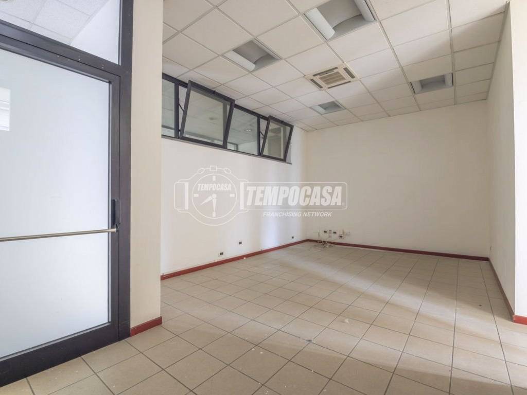 Immobile a Corridonia in Viale Dell'Industria - Foto 2