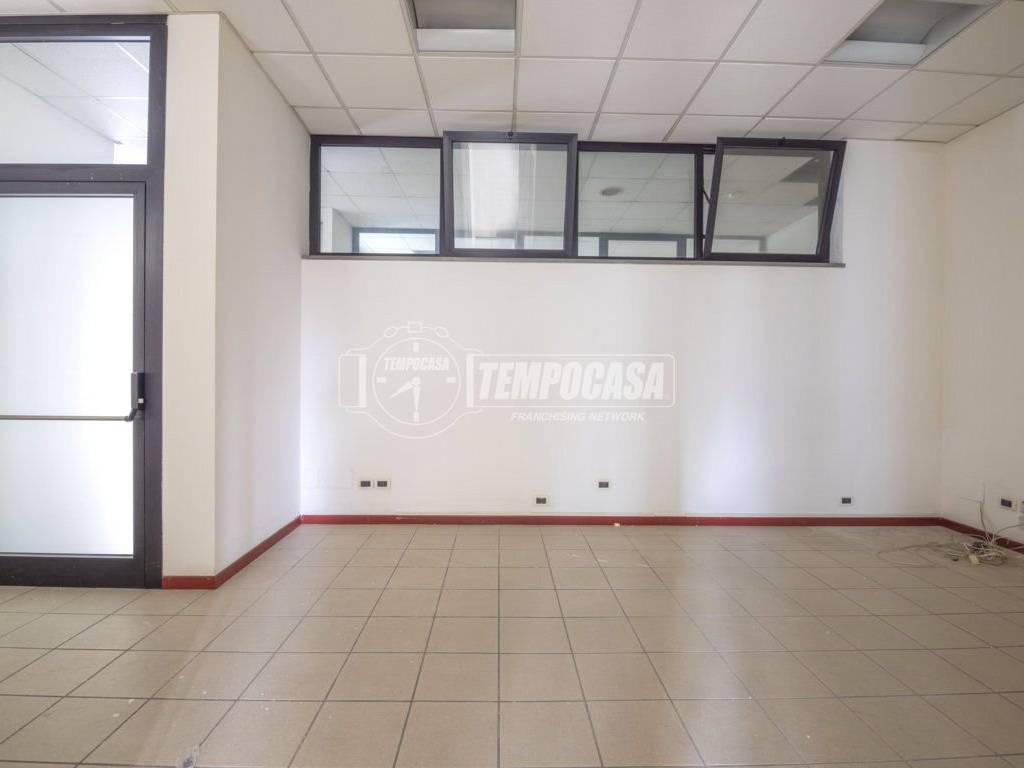Immobile a Corridonia in Viale Dell'Industria - Foto 4