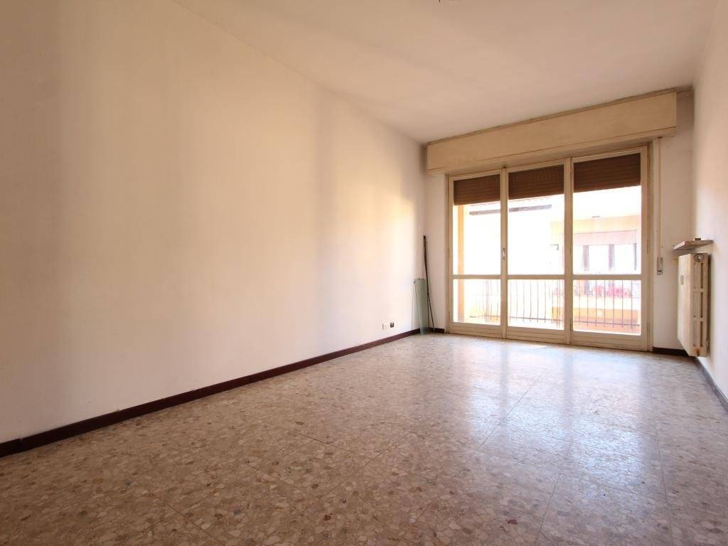 Appartamento a Verona in Via Giorgione, 2 - Foto 2