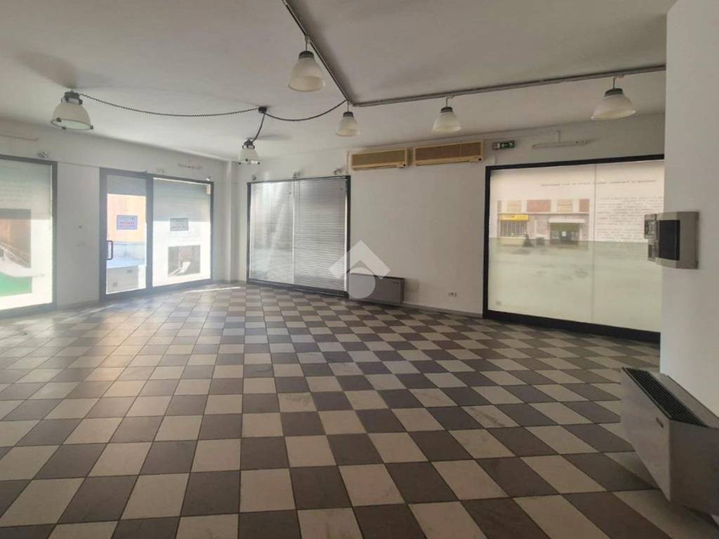 Immobile a Piacenza in Via Roma, 218 - Foto 5