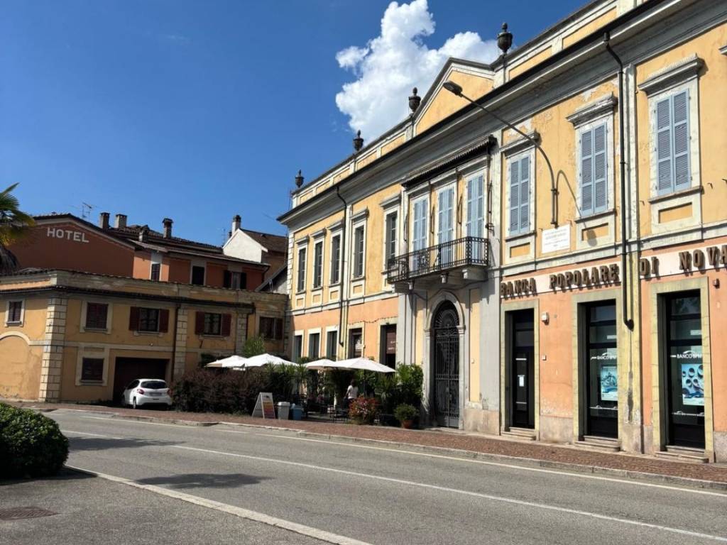 Immobile a Lesa in Viale Vittorio Veneto, 43 - Foto 2