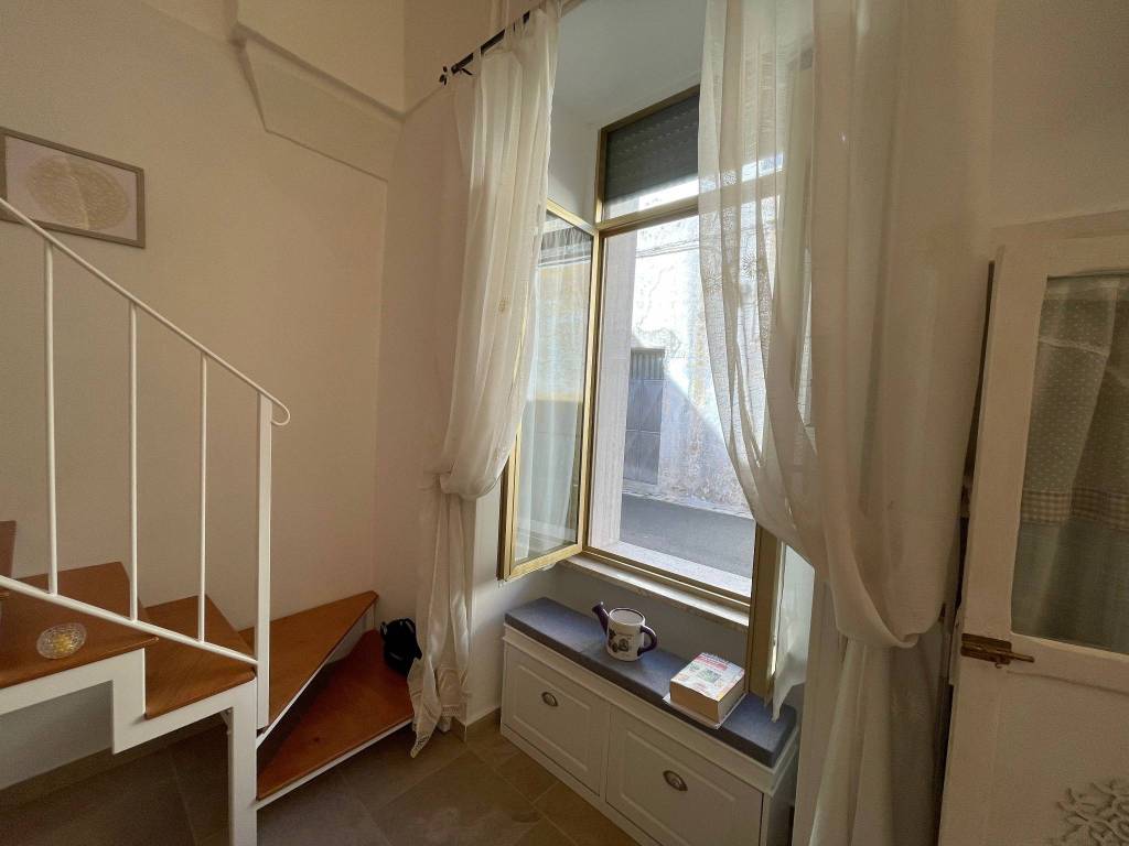 Casa indipendente a Racale in Via Leozappa - Foto 4