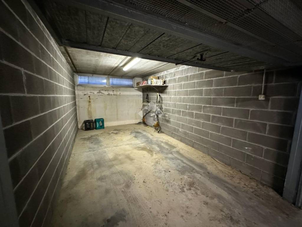 Box / garage a Andora in Via Capri, 8 - Foto 3