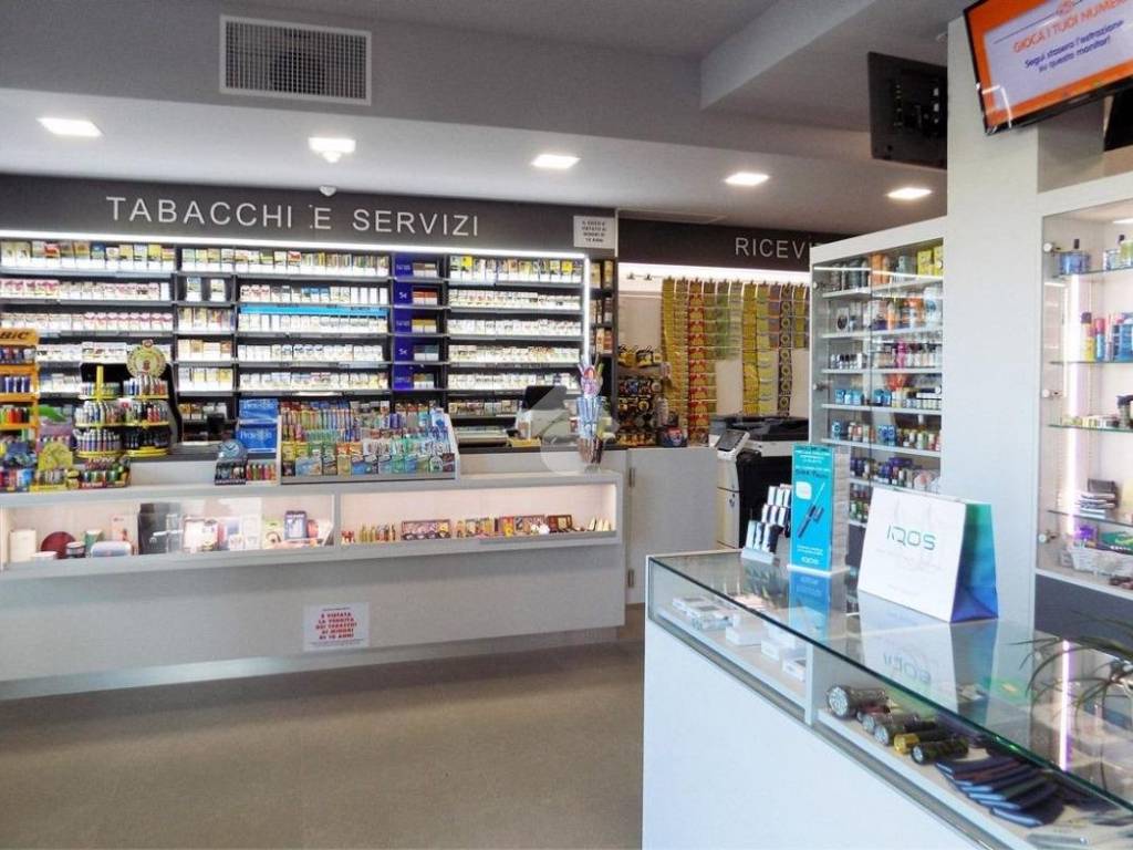 Immobile a Campi bisenzio in Piazza Dante, 1 - Foto 2