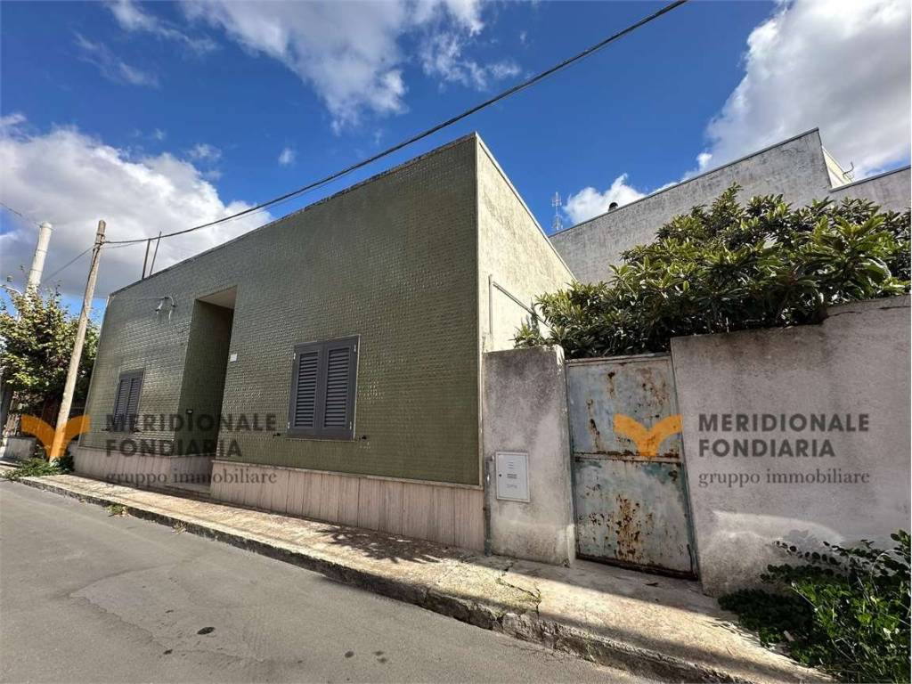 Villa a Vernole in Via Enrico Toti , 37 - Foto 3