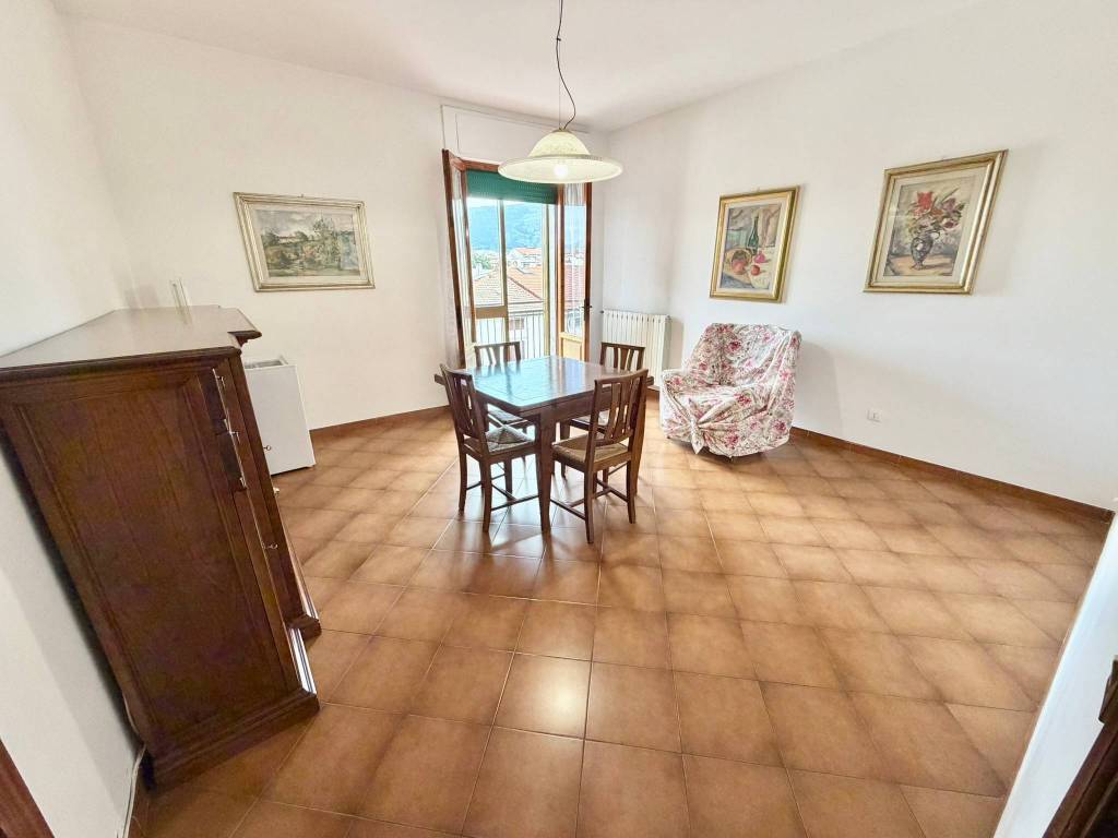 Appartamento a Prato in Via Carlo Livi - Foto 2