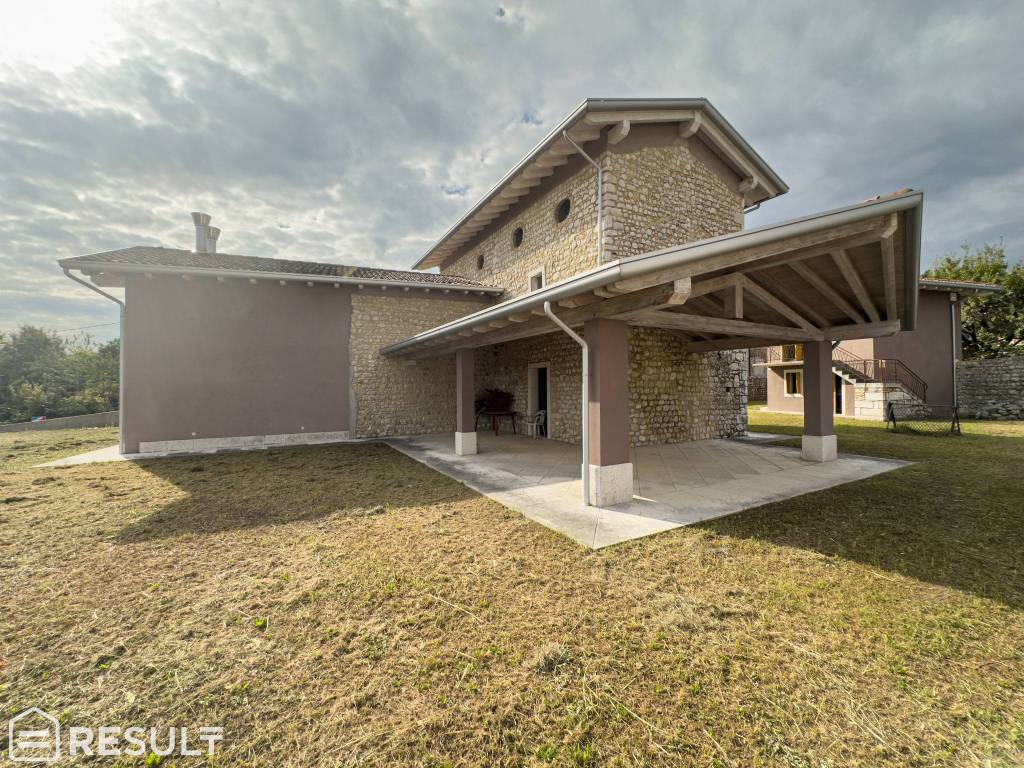 Villa a Aviano in Via Scussat, 1 - Foto 2