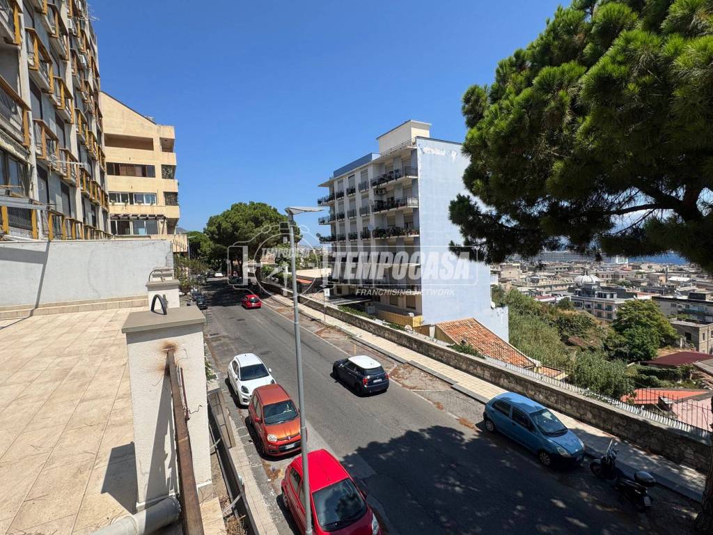 Appartamento a Messina in Viale Italia 153 - Foto 5