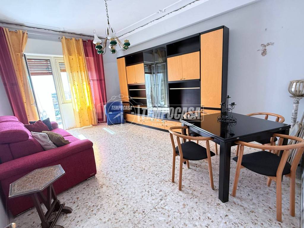 Appartamento a Messina in Via NOVIZIATO CASAZZA 10/B - Foto 2