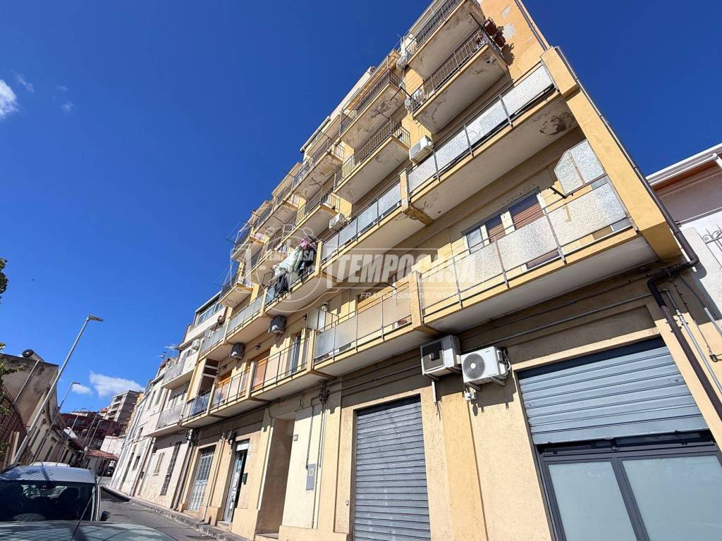 Appartamento a Messina in Via NOVIZIATO CASAZZA 10/B - Foto 5