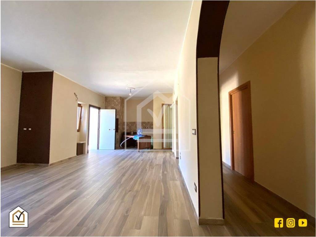 Villa a Bari in Via Conte Girolamo Giusso, 6 - Foto 4