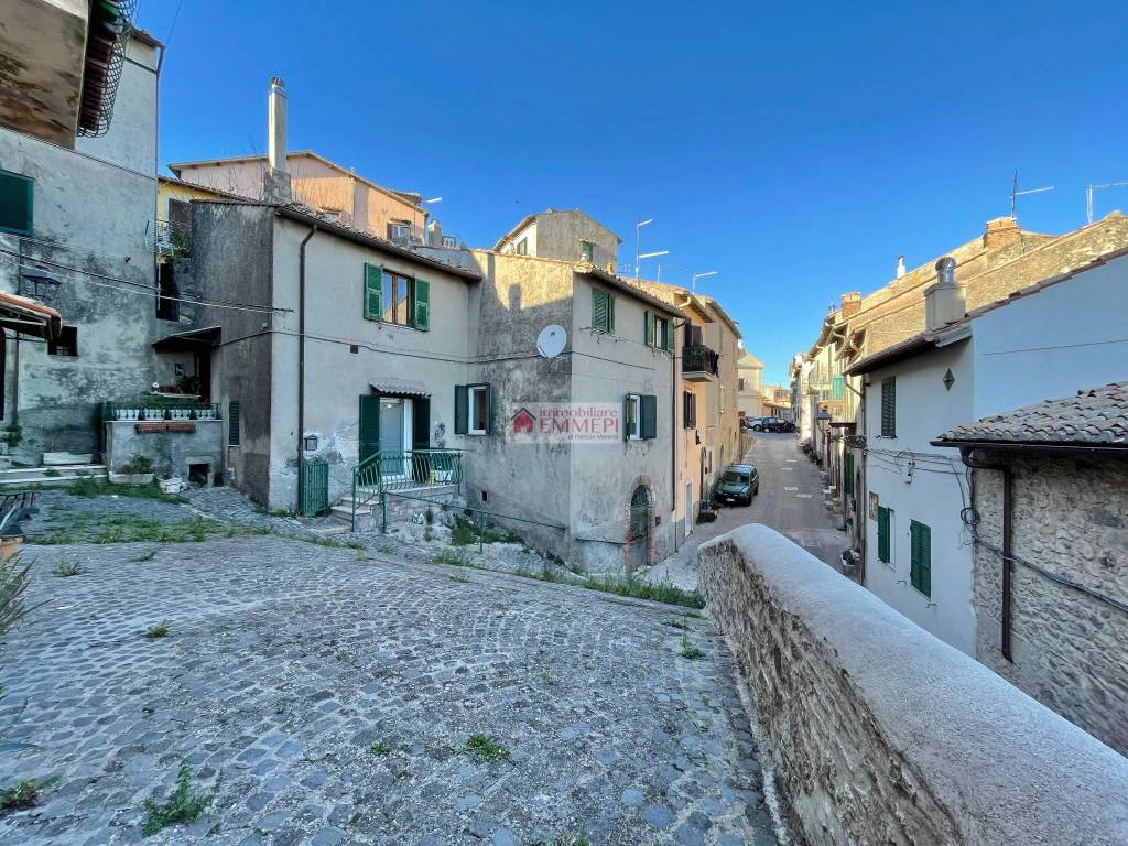 Appartamento a Tolfa in Via dell'Arco - Foto 3