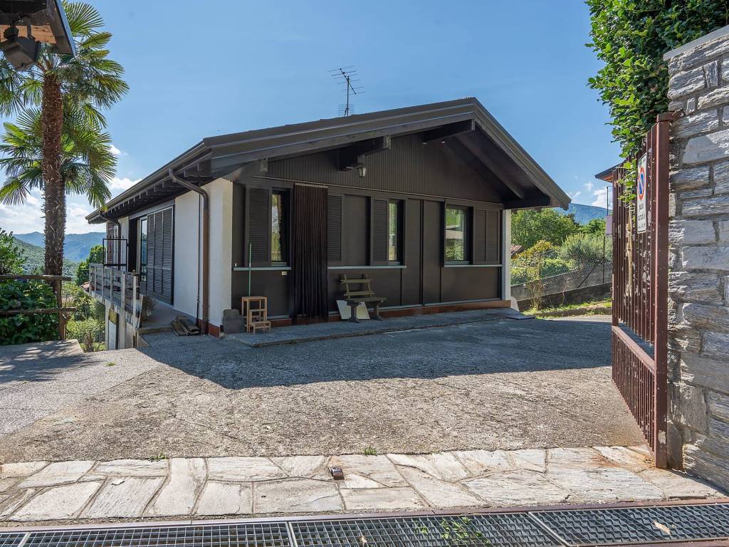 Villa a Armeno in Via dei Ciliegi, 13 - Foto 3